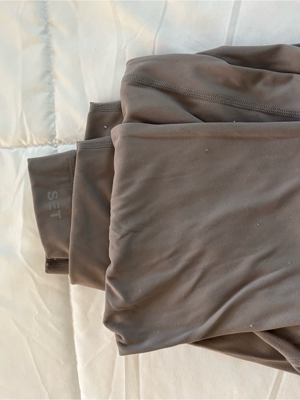 SET Active Smooth High-Rise Leggings in Taupe